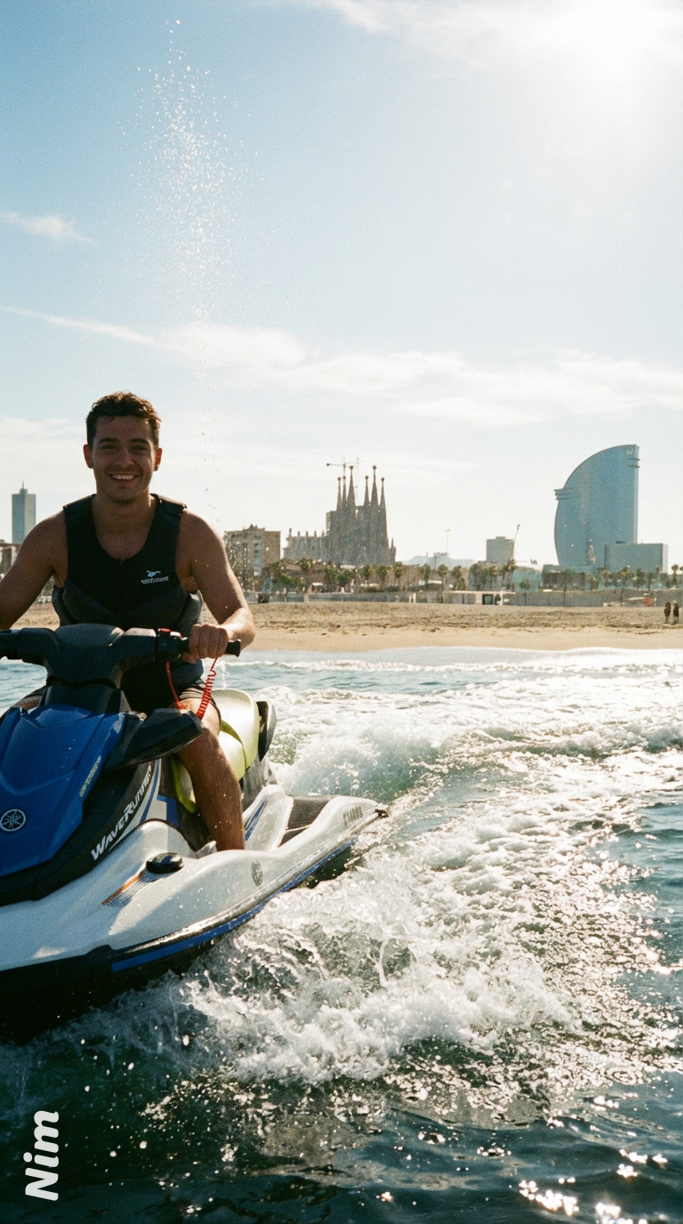Paseos en barco por Barcelona para todos los gustos